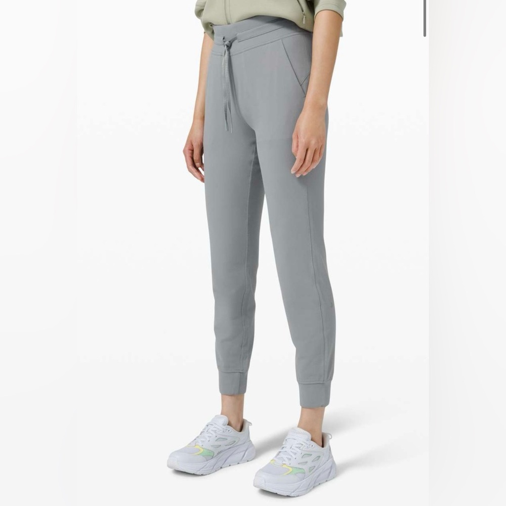 Lululemon Ready to Rulu High Jogger 29 in Rhino Grey